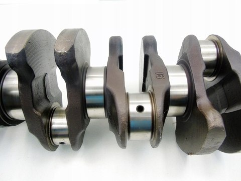 WAŁ KORBOWY 2.4 T B VOLVO V70 I II S70 C70 S80 S60 XC70 WAŁ KORBOWY 2.4 T B VOLVO V70 I II S70 C70 S80 S60 XC70