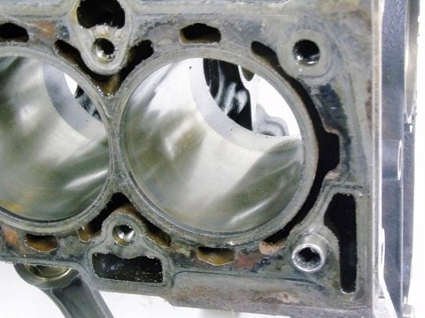 BLOK 1.8 16V VECTRA C ZAFIRA ASTRA H SIGNUM INSIGNIA 55559703 Z18XER ORLAND BLOK 1.8 16V VECTRA C ZAFIRA ASTRA H SIGNUM INSIGNIA 55559703 Z18XER ORLAND