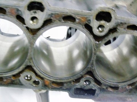 BLOK 1.8 16V VECTRA C ZAFIRA ASTRA H SIGNUM INSIGNIA 55559703 Z18XER ORLAND BLOK 1.8 16V VECTRA C ZAFIRA ASTRA H SIGNUM INSIGNIA 55559703 Z18XER ORLAND