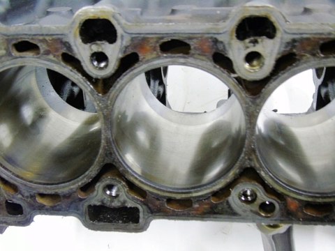 BLOK 1.8 16V VECTRA C ZAFIRA ASTRA H SIGNUM INSIGNIA 55559703 Z18XER ORLAND BLOK 1.8 16V VECTRA C ZAFIRA ASTRA H SIGNUM INSIGNIA 55559703 Z18XER ORLAND