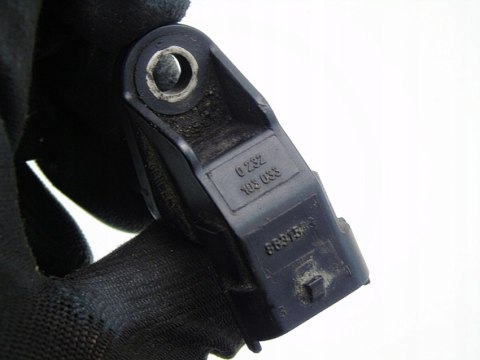 CZUJNIK POŁOŻENIA WAŁKA ROZRZĄD 2.4 D D5 VOLVO XC70 V70 2 3 S60 S80 8631533 CZUJNIK POŁOŻENIA WAŁKA ROZRZĄD 2.4 D D5 VOLVO XC70 V70 2 3 S60 S80 8631533