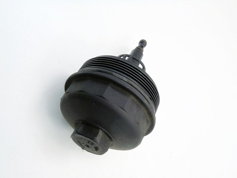 KOREK FILTRA OLEJU 2.5 I BMW M54 325 525 E46 E39 E60 E61 E83 E85 X3 1744000 KOREK FILTRA OLEJU 2.5 I BMW M54 325 525 E46 E39 E60 E61 E83 E85 X3 1744000