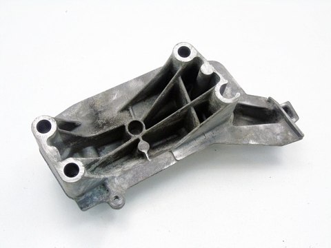 ŁAPA SILNIKA 1.4 16V FABIA POLO 4 9N IBIZA 3 CORDOBA A2 LUPO 036199275N ŁAPA SILNIKA 1.4 16V FABIA POLO 4 9N IBIZA 3 CORDOBA A2 LUPO 036199275N