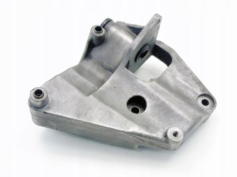 ŁAPA SILNIKA 2.0 D BMW E46 E39 320 520 318 D 204D1 2247388 ŁAPA SILNIKA 2.0 D BMW E46 E39 320 520 318 D 204D1 2247388