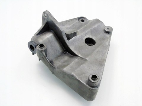 ŁAPA SILNIKA 2.0 D BMW E46 E39 320 520 318 D 204D1 2247388 ŁAPA SILNIKA 2.0 D BMW E46 E39 320 520 318 D 204D1 2247388