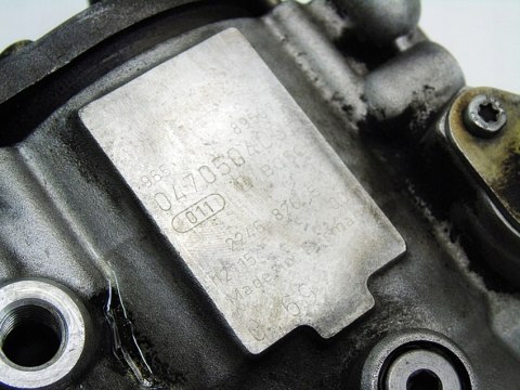 POMPA WTRYSKOWA 2.0 D BMW E46 E39 320 520 318 D 204D1 0470504005 2246826 POMPA WTRYSKOWA 2.0 D BMW E46 E39 320 520 318 D 204D1 0470504005 2246826