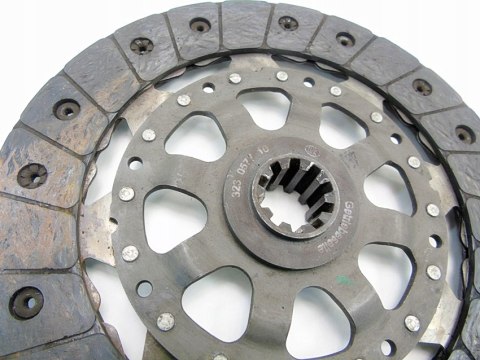 SPRZĘGŁO TARCZA DOCISK 2.0 D BMW E46 E39 320 520 318 D 204D1 SPRZĘGŁO TARCZA DOCISK 2.0 D BMW E46 E39 320 520 318 D 204D1