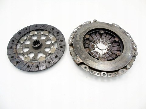 SPRZĘGŁO TARCZA DOCISK 2.0 D BMW E46 E39 320 520 318 D 204D1 SPRZĘGŁO TARCZA DOCISK 2.0 D BMW E46 E39 320 520 318 D 204D1
