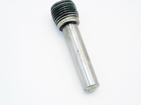 ŚRUBA ROZRZĄDU 2.0 D BMW E46 E39 320 520 318 D ŚRUBA ROZRZĄDU 2.0 D BMW E46 E39 320 520 318 D