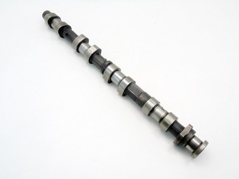 WAŁEK ROZRZĄDU WYDECHOWY 2.0 D BMW E46 E39 320 520 318 D 204D1 2246501