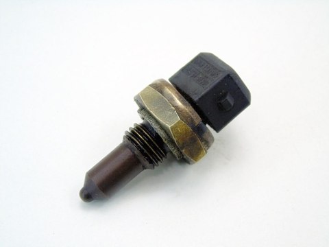 CZUJNIK TEMPERATURY 2.0 2.5 I BMW M54 325 525 E46 E39 E60 E61 E83 E85 X3 Z4 CZUJNIK TEMPERATURY 2.0 2.5 I BMW M54 325 525 E46 E39 E60 E61 E83 E85 X3 Z4