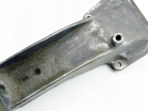 ŁAPA SILNIKA 2.0 2.5 I BMW M54 325 525 E46 E39 E60 E61 E83 E85 X3 1092973 ŁAPA SILNIKA 2.0 2.5 I BMW M54 325 525 E46 E39 E60 E61 E83 E85 X3 1092973