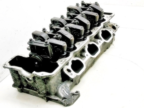 GŁOWICA LEWA MERCEDES 2.4 V6 W210 S210 E240 GŁOWICA LEWA MERCEDES 2.4 V6 W210 S210 E240