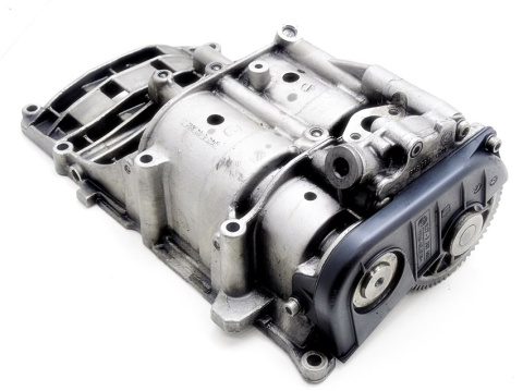 POMPA OLEJU WAŁKI BMW 2.0D E46 X3 E83 E61 E60 POMPA OLEJU WAŁKI BMW 2.0D E46 X3 E83 E61 E60