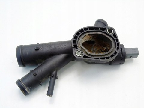OBUDOWA TERMOSTATU 2.0 TDI A3 Q3 A4 A6 A5 GOLF PASSAT EOS TIGUAN SHARAN Q5 OBUDOWA TERMOSTATU 2.0 TDI A3 Q3 A4 A6 A5 GOLF PASSAT EOS TIGUAN SHARAN Q5