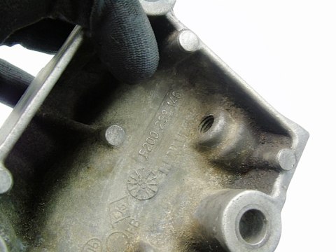 ŁAPA SILNIKA 2.0 T TURBO MEGANE 2 SCENIC 2 LAGUNA 2 ESPACE 4 8200298146 ŁAPA SILNIKA 2.0 T TURBO MEGANE 2 SCENIC 2 LAGUNA 2 ESPACE 4 8200298146