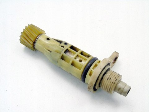 NAPĘD ŚLIMAK CZUJNIKA PRĘDKOŚCI BIEGÓW LY4 1.2 16V S-TEC KALOS AVEO SPARK NAPĘD ŚLIMAK CZUJNIKA PRĘDKOŚCI BIEGÓW LY4 1.2 16V S-TEC KALOS AVEO SPARK