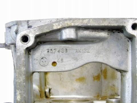OBUDOWA DEKIEL SKRZYNI BIEGÓW FSO POLONEZ 357438 AK132 OBUDOWA DEKIEL SKRZYNI BIEGÓW FSO POLONEZ 357438 AK132
