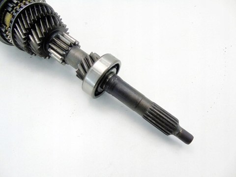 WAŁEK SPRZĘGŁOWY CHOINKA SKRZYNI BIEGÓW LY4 1.2 16V S-TEC KALOS AVEO SPARK WAŁEK SPRZĘGŁOWY CHOINKA SKRZYNI BIEGÓW LY4 1.2 16V S-TEC KALOS AVEO SPARK