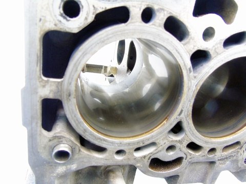 BLOK SILNIKA 1.8 16V MONDEO 3 V50 S40 C30 FOCUS II C-MAX RF4M5G-6015DF BLOK SILNIKA 1.8 16V MONDEO 3 V50 S40 C30 FOCUS II C-MAX RF4M5G-6015DF
