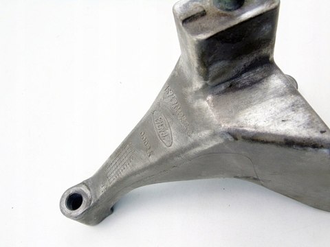 ŁAPA WSPORNIK SKRZYNI BIEGÓW 1.8 2.0 16V 2.0 TDCI MONDEO MK3 1S71-7M125-AC ŁAPA WSPORNIK SKRZYNI BIEGÓW 1.8 2.0 16V 2.0 TDCI MONDEO MK3 1S71-7M125-AC