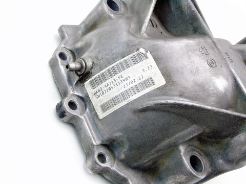 OBUDOWA DYFERENCJAŁU TYŁ JAGUAR F PACE RANGE ROVER VELAR HK83-4A213-FE OBUDOWA DYFERENCJAŁU TYŁ JAGUAR F PACE RANGE ROVER VELAR HK83-4A213-FE