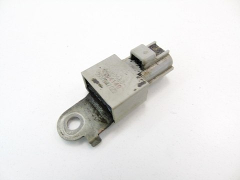KONDENSATOR CZUJNIK MASY CZUJNIK MASY 1.0 16V VVTI YARIS 1SZ 90980-04140 KONDENSATOR CZUJNIK MASY CZUJNIK MASY 1.0 16V VVTI YARIS 1SZ 90980-04140