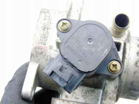 PRZEPUSTNICA 1.0 16V VVTI TOYOTA YARIS PLATZ 1SZ 22210-0J010 89452-0D010 PRZEPUSTNICA 1.0 16V VVTI TOYOTA YARIS PLATZ 1SZ 22210-0J010 89452-0D010