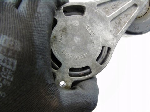 NAPINACZ PASKA NAPĘDOWEGO 2.0 20V AUDI A4 B6 B7 A6 C5 PASSAT B5 06B903133A NAPINACZ PASKA NAPĘDOWEGO 2.0 20V AUDI A4 B6 B7 A6 C5 PASSAT B5 06B903133A