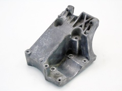 ŁAPA SILNIKA KOMPRESORA 1.6 TI VCT 16V FORD FOCUS 2 3 C-MAX VOLVO V50 S40