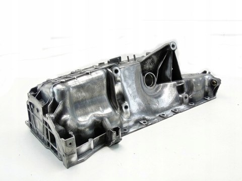 MISKA OLEJU 3.0 D BMW N57D30B XDRIVE F07 F10 F13 F05 F31 F01 F02 F11 F06 MISKA OLEJU 3.0 D BMW N57D30B XDRIVE F07 F10 F13 F05 F31 F01 F02 F11 F06