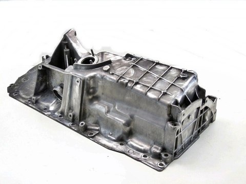 MISKA OLEJU 3.0 D BMW N57D30B XDRIVE F07 F10 F13 F05 F31 F01 F02 F11 F06 MISKA OLEJU 3.0 D BMW N57D30B XDRIVE F07 F10 F13 F05 F31 F01 F02 F11 F06