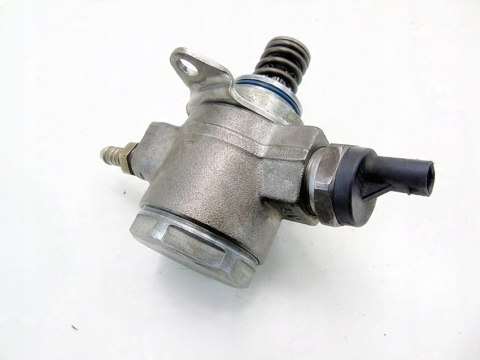 POMPA PALIWA 1.4 TSI SCIROCCO GOLF 5 6 JETTA 3 BEETLE TIGUAN EOS 03C127026J POMPA PALIWA 1.4 TSI SCIROCCO GOLF 5 6 JETTA 3 BEETLE TIGUAN EOS 03C127026J
