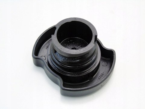 KOREK WLEWU OLEJU 2.0 DI TDDI DIESEL FORD TRANSIT 00-06 XS7Q-6K614-AB KOREK WLEWU OLEJU 2.0 DI TDDI DIESEL FORD TRANSIT 00-06 XS7Q-6K614-AB