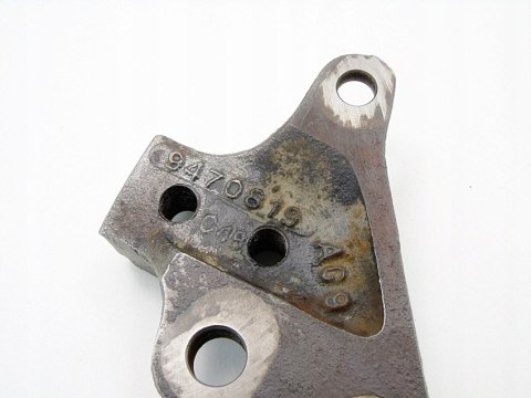 ŁAPA MOCOWANIE SILNIKA 2.0 2.4 T VOLVO S60 V70 C70 S70 S80 XC70 9470819 ŁAPA MOCOWANIE SILNIKA 2.0 2.4 T VOLVO S60 V70 C70 S70 S80 XC70 9470819