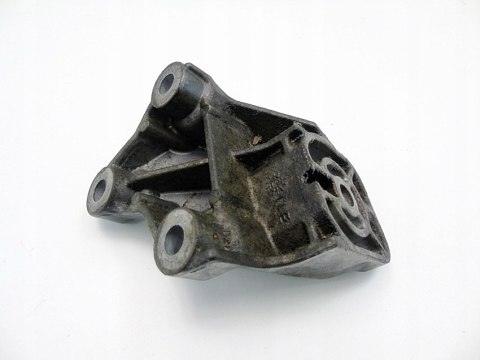 ŁAPA WSPORNIK SILNIKA 2.0 2.4 T VOLVO S60 V70 2 C70 S70 S80 XC70 9161141 ŁAPA WSPORNIK SILNIKA 2.0 2.4 T VOLVO S60 V70 2 C70 S70 S80 XC70 9161141