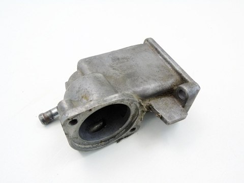 OBUDOWA TERMOSTATU 2.0 2.4 T VOLVO S60 V70 2 C70 S70 S80 XC70 9497484 OBUDOWA TERMOSTATU 2.0 2.4 T VOLVO S60 V70 2 C70 S70 S80 XC70 9497484