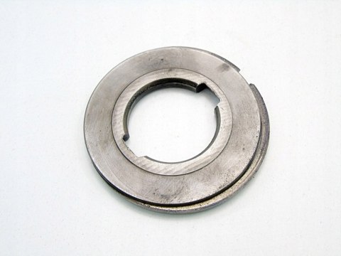 DYSTANS PODKŁADKA KOŁA ROZRZĄDU FIAT 126P 650 MALUCH FSM 126A1.076 DYSTANS PODKŁADKA KOŁA ROZRZĄDU FIAT 126P 650 MALUCH FSM 126A1.076