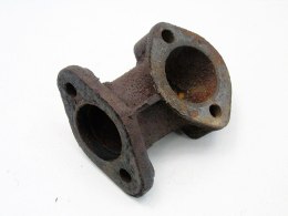 KOLANKO RURA KOLEKTORA WYDECHOWEGO FIAT 126P 650 MALUCH FSM 126A1.076