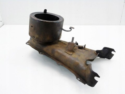 OBUDOWA OSŁONA SILNIKA WLOT POWIETRZA FIAT 126P 600 MALUCH FIAT 126A000 OBUDOWA OSŁONA SILNIKA WLOT POWIETRZA FIAT 126P 600 MALUCH FIAT 126A000