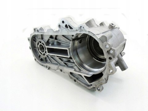 OBUDOWA REDUKTORA PRZÓD DISCOVERY 5 L462 RANGE ROVER SPORT MY42-7K780-BC OBUDOWA REDUKTORA PRZÓD DISCOVERY 5 L462 RANGE ROVER SPORT MY42-7K780-BC