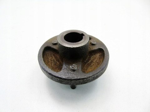 PIASTA PRĄDNICY ALTERNATORA FIAT 126P 650 MALUCH FSM 126A1.076 7487780 PIASTA PRĄDNICY ALTERNATORA FIAT 126P 650 MALUCH FSM 126A1.076 7487780