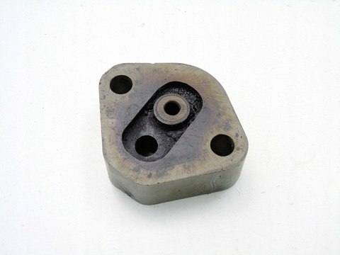 PODKŁADKA DYSTANS POMPKI PALIWA FIAT 126P 650 MALUCH FSM 126A1.076 PODKŁADKA DYSTANS POMPKI PALIWA FIAT 126P 650 MALUCH FSM 126A1.076