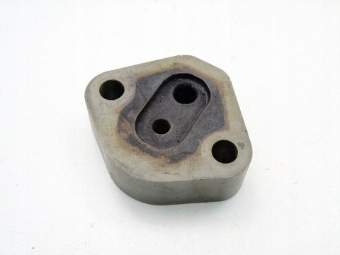 PODKŁADKA DYSTANS POMPKI PALIWA FIAT 126P 650 MALUCH FSM 126A1.076 PODKŁADKA DYSTANS POMPKI PALIWA FIAT 126P 650 MALUCH FSM 126A1.076