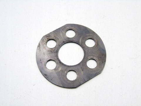 PODKŁADKA DYSTANS ŚRUB KOŁA ZAMACHOWEGO FIAT 126P 650 MALUCH FSM 126A1.076 PODKŁADKA DYSTANS ŚRUB KOŁA ZAMACHOWEGO FIAT 126P 650 MALUCH FSM 126A1.076