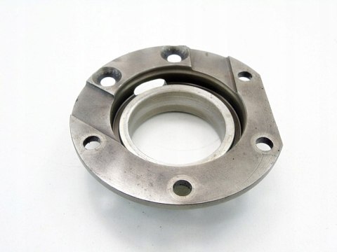 PODPORA WAŁU KORBOWEGO PANEWKA FIAT 126P 650 MALUCH FSM 126A1.076 PODPORA WAŁU KORBOWEGO PANEWKA FIAT 126P 650 MALUCH FSM 126A1.076