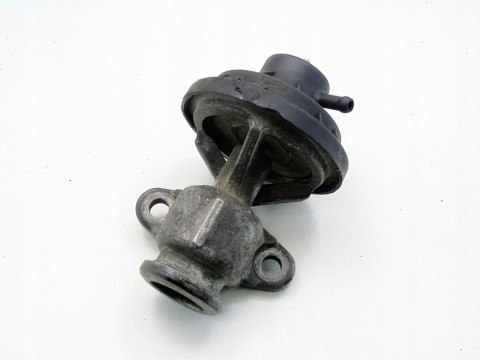 ZAWÓR SPALIN EGR 2.0 SDI GOLF V CADDY III PASSAT B6 LEON BORA 038131501C