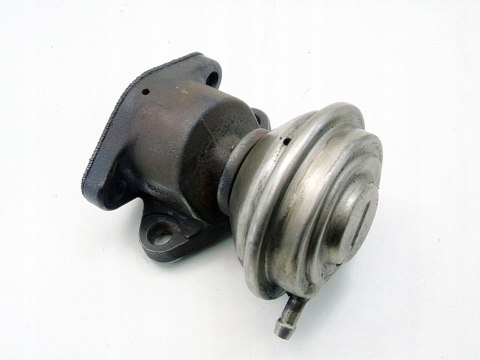 ZAWÓR SPALIN EGR 2.5 TDI AUDI A4 A6 A8 PASSAT B5 SUPERB 059131503 72167505 ZAWÓR SPALIN EGR 2.5 TDI AUDI A4 A6 A8 PASSAT B5 SUPERB 059131503 72167505