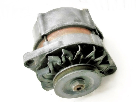 ALTERNATOR IVECO 2.5 TD DAILY I II DUCATO ALTERNATOR IVECO 2.5 TD DAILY I II DUCATO