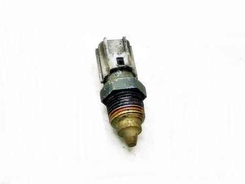 CZUJNIK TEMPERATURY 1.3 8V KA FIESTA MK4 121 ESCOR CZUJNIK TEMPERATURY 1.3 8V KA FIESTA MK4 121 ESCOR